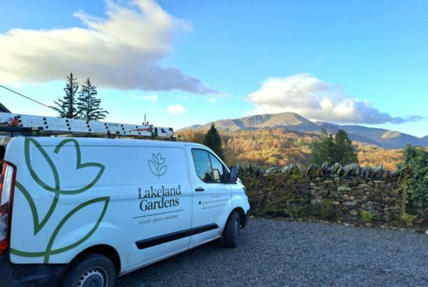 Lakeland Gardens van